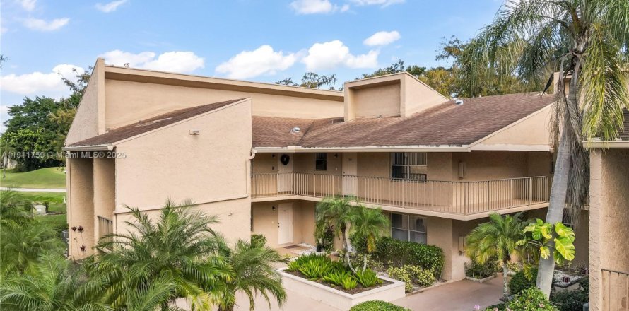 Condo à Tamarac, Floride, 2 chambres  № 1970476