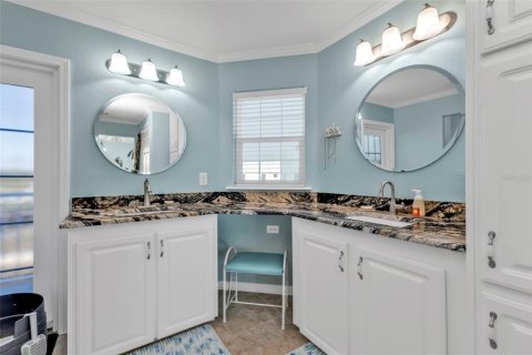 Casa en venta en Port Charlotte, Florida, 2 dormitorios, 149.76 m2 № 1566884 - foto 18