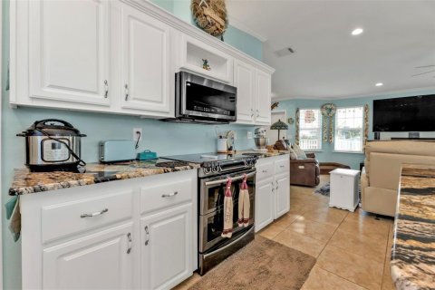 Casa en venta en Port Charlotte, Florida, 2 dormitorios, 149.76 m2 № 1566884 - foto 12