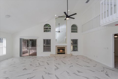 House in Orlando, Florida 4 bedrooms, 162.11 sq.m. № 1868908 - photo 4