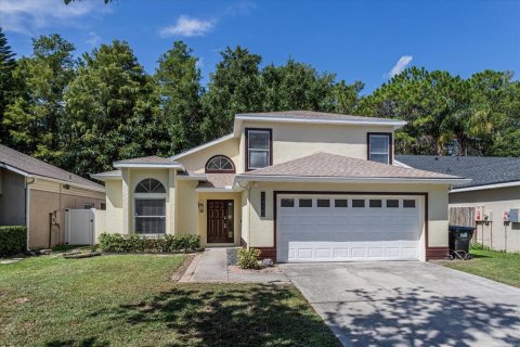 House in Orlando, Florida 4 bedrooms, 162.11 sq.m. № 1868908 - photo 1