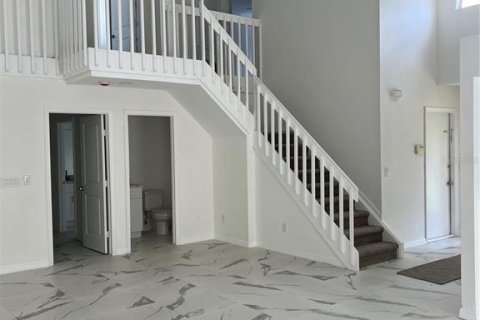 House in Orlando, Florida 4 bedrooms, 162.11 sq.m. № 1868908 - photo 6