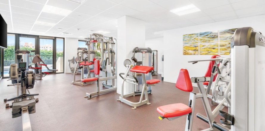 Condominio en West Palm Beach, Florida, 5 dormitorios  № 954459