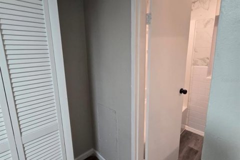 Casa en alquiler en Orlando, Florida, 3 dormitorios, 91.88 m2 № 1833408 - foto 8