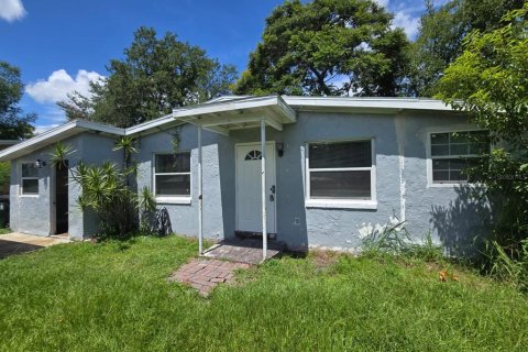 Casa en alquiler en Orlando, Florida, 3 dormitorios, 91.88 m2 № 1833408 - foto 1