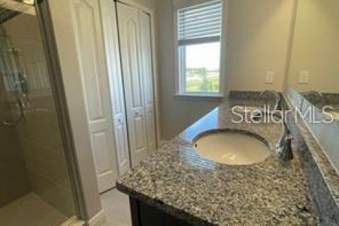 Villa ou maison à louer à Saint Cloud, Floride: 4 chambres, 287.63 m2 № 2290982 - photo 10