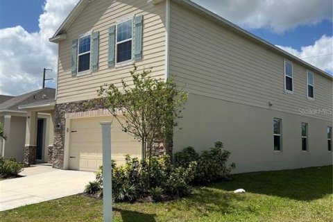 Villa ou maison à louer à Saint Cloud, Floride: 4 chambres, 287.63 m2 № 2290982 - photo 4