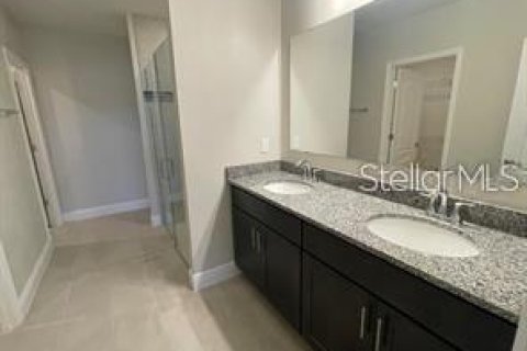 Villa ou maison à louer à Saint Cloud, Floride: 4 chambres, 287.63 m2 № 2290982 - photo 2