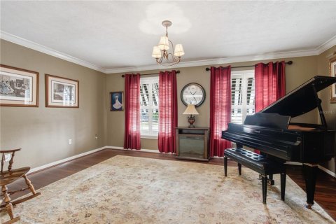 House in Palm Harbor, Florida 3 bedrooms, 154.22 sq.m. № 2412614 - photo 8