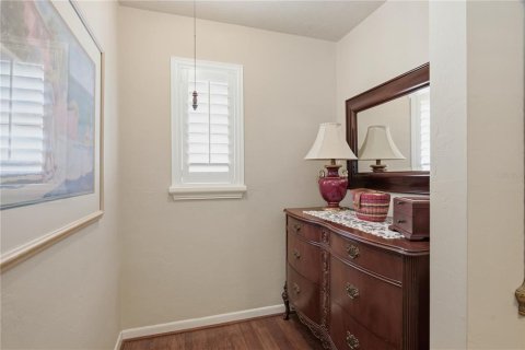 House in Palm Harbor, Florida 3 bedrooms, 154.22 sq.m. № 2412614 - photo 20