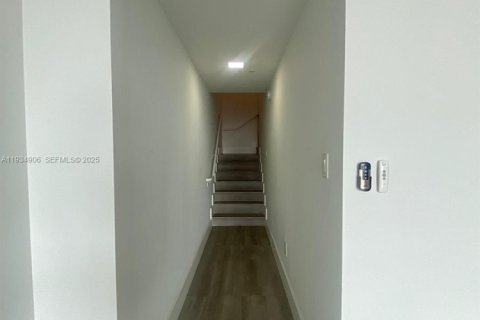 Снять в аренду кондоминиум в Санни-Айлс-Бич, Флорида 3 спальни, 162.86м2, № 1993106 - фото 19