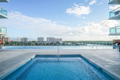 Снять в аренду кондоминиум в Санни-Айлс-Бич, Флорида 3 спальни, 162.86м2, № 1993106 - фото 30