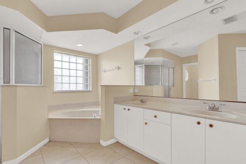 Casa en venta en Port St. Lucie, Florida, 3 dormitorios, 170.75 m2 № 2181745 - foto 24