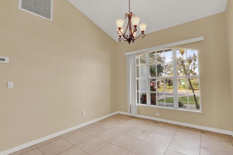 Casa en venta en Port St. Lucie, Florida, 3 dormitorios, 170.75 m2 № 2181745 - foto 10
