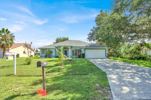 Casa en venta en Port St. Lucie, Florida, 3 dormitorios, 170.75 m2 № 2181745 - foto 2