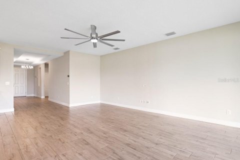 Casa en alquiler en Apollo Beach, Florida, 3 dormitorios, 186.73 m2 № 1737436 - foto 9