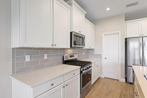 Casa en alquiler en Apollo Beach, Florida, 3 dormitorios, 186.73 m2 № 1737436 - foto 12