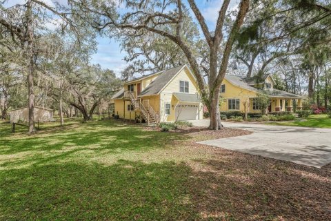 House in Ocala, Florida 4 bedrooms, 257.15 sq.m. № 1582363 - photo 2