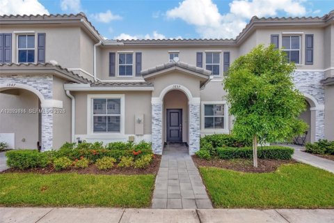 Touwnhouse à louer à Homestead, Floride: 3 chambres, 123.37 m2 № 2088272 - photo 5