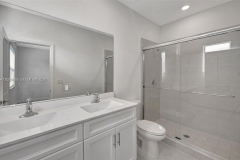 Touwnhouse à louer à Homestead, Floride: 3 chambres, 123.37 m2 № 2088272 - photo 21