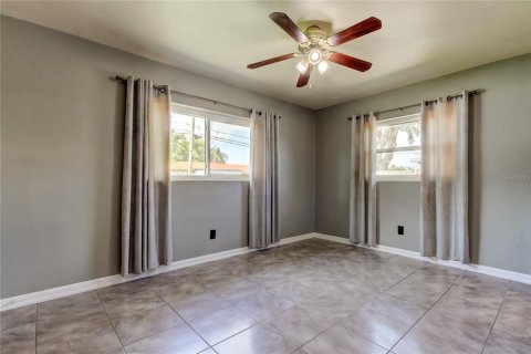 Casa en venta en Clearwater, Florida, 2 dormitorios, 128.58 m2 № 1734475 - foto 21
