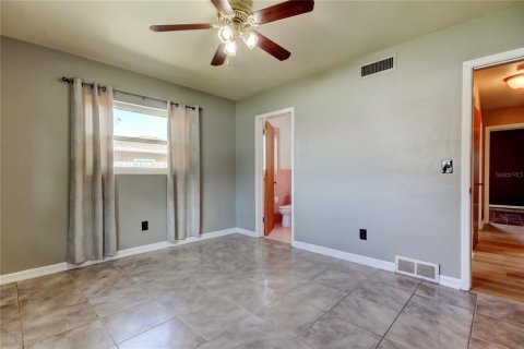 Villa ou maison à vendre à Clearwater, Floride: 2 chambres, 128.58 m2 № 1734475 - photo 22