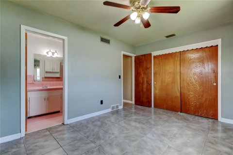 Villa ou maison à vendre à Clearwater, Floride: 2 chambres, 128.58 m2 № 1734475 - photo 23