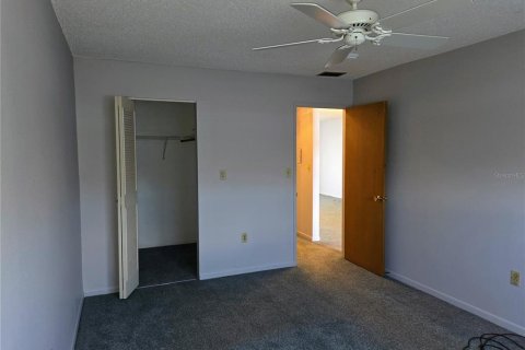 Condo in Gulfport, Florida, 1 bedroom  № 2377889 - photo 19