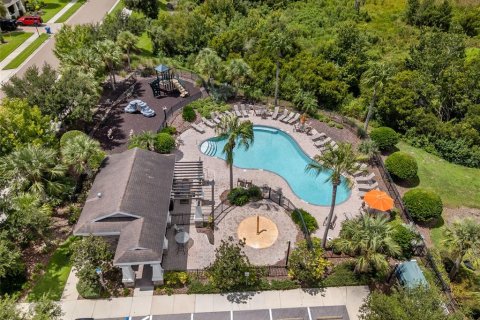 Casa en venta en Wesley Chapel, Florida, 4 dormitorios, 298.31 m2 № 2386013 - foto 8