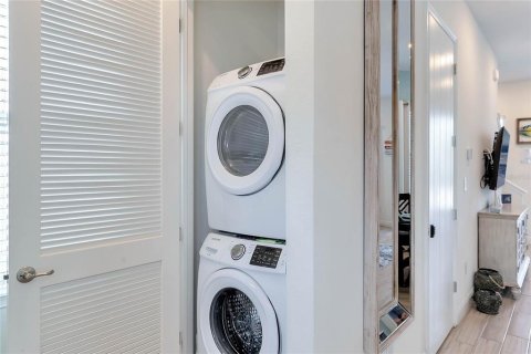 House in Kissimmee, Florida 2 bedrooms, 121.33 sq.m. № 1838847 - photo 16