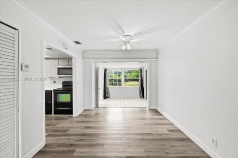 Casa en venta en Margate, Florida, 3 dormitorios, 118.64 m2 № 2050214 - foto 5