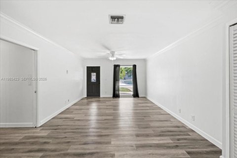 Casa en venta en Margate, Florida, 3 dormitorios, 118.64 m2 № 2050214 - foto 6