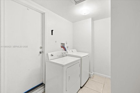 Casa en venta en Margate, Florida, 3 dormitorios, 118.64 m2 № 2050214 - foto 25