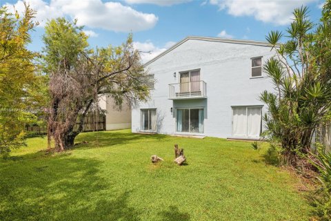 House in Homestead, Florida 5 bedrooms, 227.61 sq.m. № 1836639 - photo 23