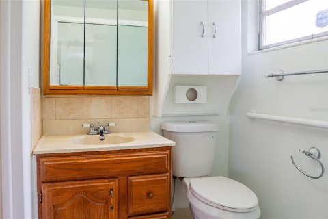 Casa en venta en Orlando, Florida, 3 dormitorios, 83.33 m2 № 1907102 - foto 13