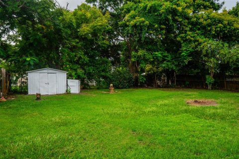 Casa en venta en Orlando, Florida, 3 dormitorios, 83.33 m2 № 1907102 - foto 24