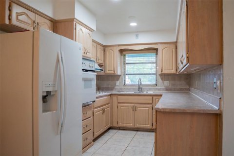 Casa en venta en Orlando, Florida, 3 dormitorios, 83.33 m2 № 1907102 - foto 9