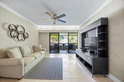 Condo in Palm Harbor, Florida, 1 bedroom  № 1558374 - photo 5