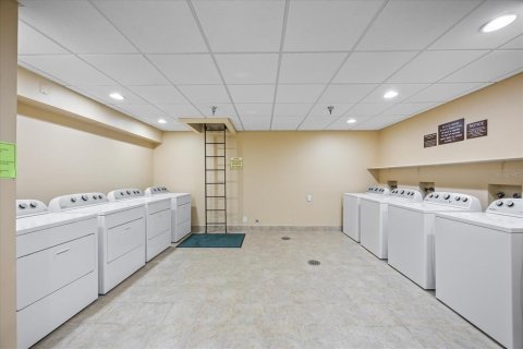 Купить кондоминиум в Палм-Харбор, Флорида 3 комнаты, 56.67м2, № 1558374 - фото 28