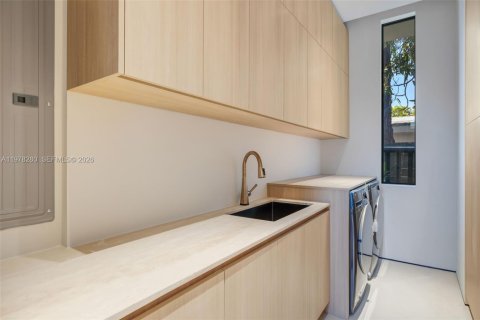 Купить виллу или дом в Майами, Флорида 4 спальни, 319.77м2, № 2050525 - фото 8