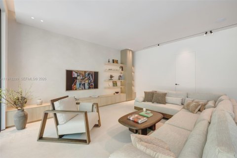 Купить виллу или дом в Майами, Флорида 4 спальни, 319.77м2, № 2050525 - фото 30