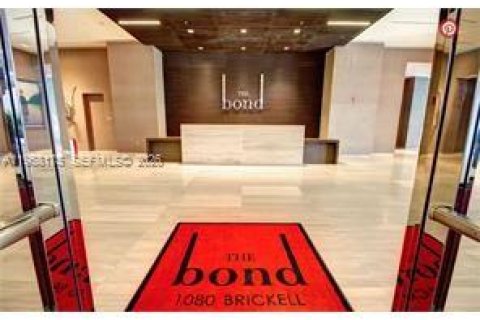 Condo in Miami, Florida  № 2020679 - photo 2