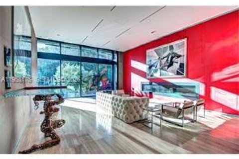 Condo in Miami, Florida  № 2020679 - photo 5