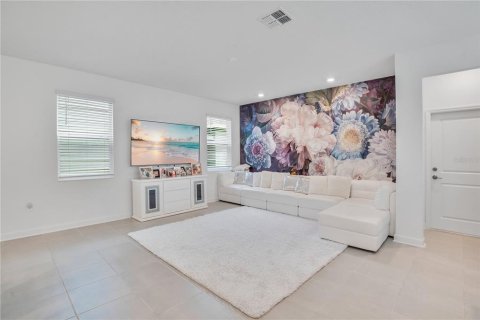 House in Orlando, Florida 4 bedrooms, 231.88 sq.m. № 1847591 - photo 25