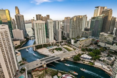 Copropriété à louer à Miami, Floride: 3 chambres, 208.66 m2 № 1999290 - photo 14