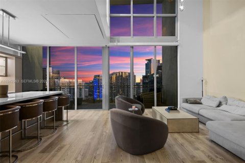 Copropriété à louer à Miami, Floride: 3 chambres, 208.66 m2 № 1999290 - photo 5