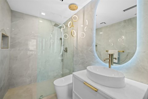 Copropriété à louer à Miami, Floride: 3 chambres, 208.66 m2 № 1999290 - photo 24