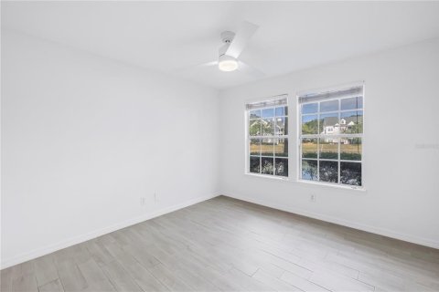 Condo in Palm Harbor, Florida, 1 bedroom  № 1784288 - photo 12