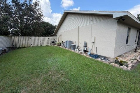 House in Valrico, Florida 3 bedrooms, 257.34 sq.m. № 2405465 - photo 20