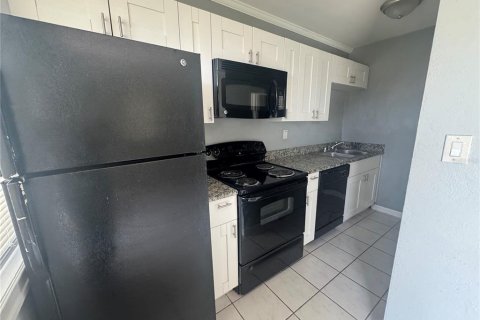 Appartement à louer à Saint Pete Beach, Floride: 1 chambre, 55.65 m2 № 1915489 - photo 7